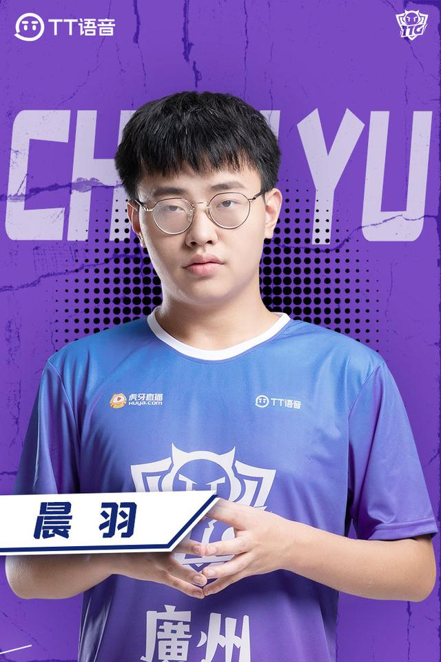 Uzi揭秘英雄联盟怀旧服新玩法与乐趣